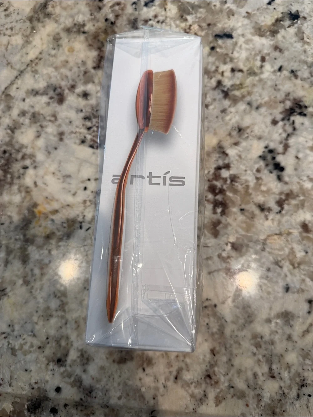 NEW Artis Elite Collection Oval 7 Makeup Brush